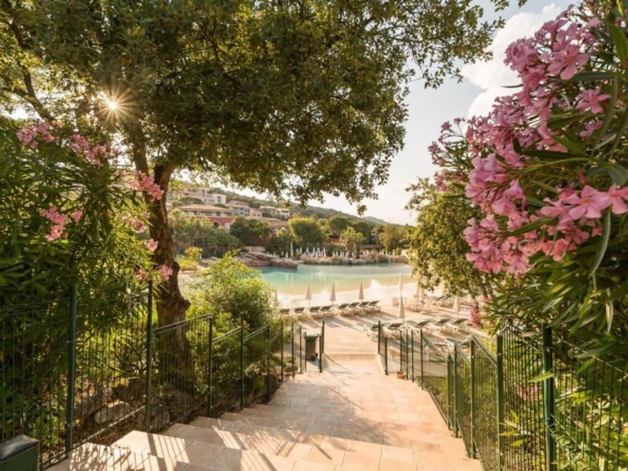 Les Restanques Bougainvillee 2051 กรีโมด์ ภายนอก รูปภาพ